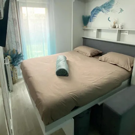 Bed & Breakfast L'Escale-Chambre-Orly-T7-Rer C&D