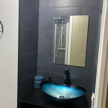 L'Escale-Chambre-Orly-T7-Rer C&D * Athis-Mons