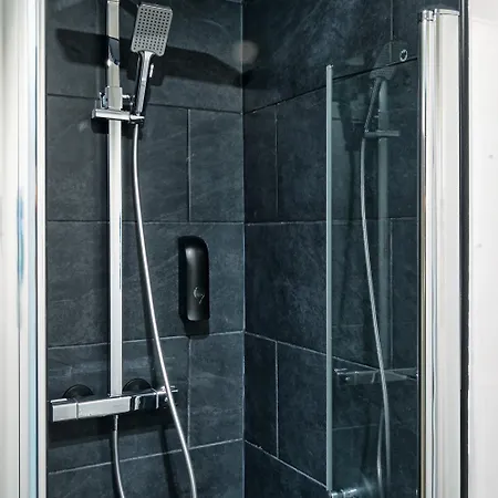 L'escale-chambre-orly-t7-rer C&d *